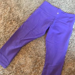 Purple Lululemon cropped leggings